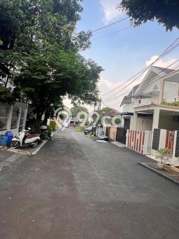 Ready to Use! Luxury House LT 162m2 Desain Modern di Bintaro Ready to Use! Luxury House LT 162m2 Desain Modern di Bintaro