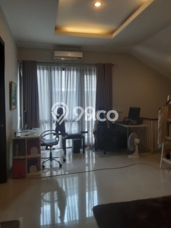 Jual Segera Rumah 4 KT 3 KM di Bintaro, Tangerang Selatan Jual Segera Rumah 4 KT 3 KM di Bintaro, Tangerang Selatan