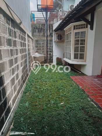 Rumah Minimalis 3 KT LT 180m2 di Bintaro Rumah Minimalis 3 KT LT 180m2 di Bintaro