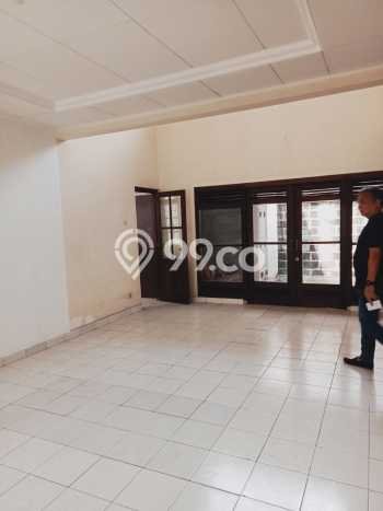 Rumah Minimalis 3 KT LT 180m2 di Bintaro Rumah Minimalis 3 KT LT 180m2 di Bintaro