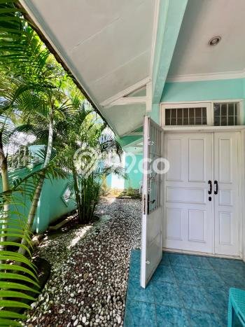 Rumah Elit LB 185m2 Siap Huni Desain Elegan di Bintaro, Tangerang Selatan Rumah Elit LB 185m2 Siap Huni Desain Elegan di Bintaro, Tangerang Selatan