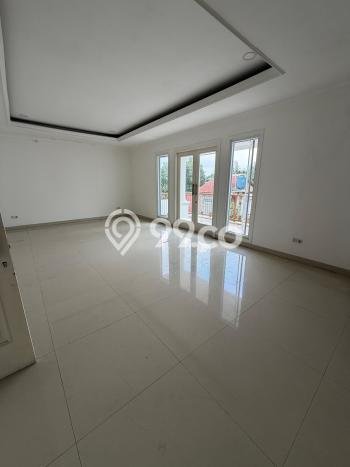 Hunian Eksklusif Siap Huni LT 276m2 di Cilandak, Jakarta Selatan Hunian Eksklusif Siap Huni LT 276m2 di Cilandak, Jakarta Selatan