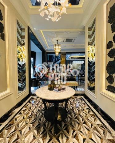 Rumah Mewah LB 1200m2 Siap Pakai Desain Elegan di Cibubur, Jakarta Timur Rumah Mewah LB 1200m2 Siap Pakai Desain Elegan di Cibubur, Jakarta Timur