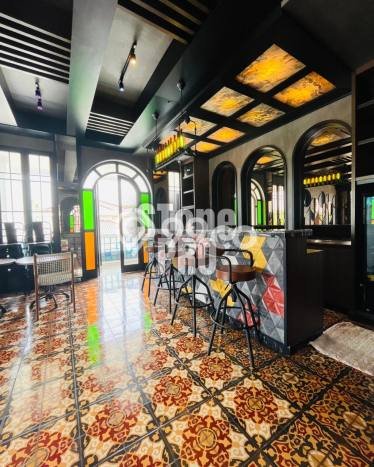 Rumah Mewah LB 1200m2 Siap Pakai Desain Elegan di Cibubur, Jakarta Timur Rumah Mewah LB 1200m2 Siap Pakai Desain Elegan di Cibubur, Jakarta Timur
