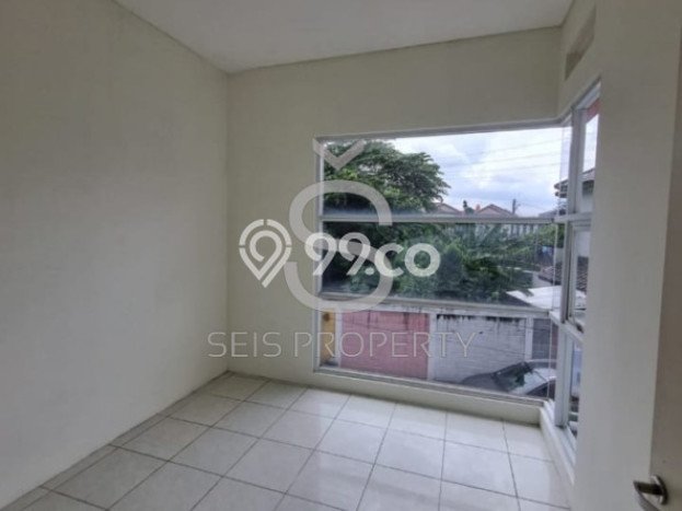 Jual Rumah Strategis Bagus Punya 3 KT di Arcamanik Bandung SHM Jual Rumah Strategis Bagus Punya 3 KT di Arcamanik Bandung SHM