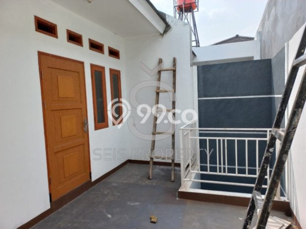Disewakan! Rumah 4 Kamar Tidur &
3 Kamar Mandi di Buah Batu, Bandung Disewakan! Rumah 4 Kamar Tidur &
3 Kamar Mandi di Buah Batu, Bandung