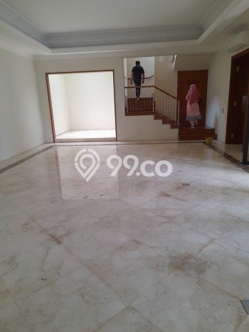 Hunian Minimalis dengan LT 597m2 & LB 521m2 Dikontrakkan di Kemang Hunian Minimalis dengan LT 597m2 & LB 521m2 Dikontrakkan di Kemang