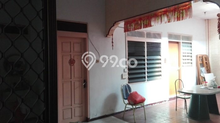 Disewakan Rumah Harga Terjangkau di Gununganyar Surabaya dengan 4 KT Disewakan Rumah Harga Terjangkau di Gununganyar Surabaya dengan 4 KT