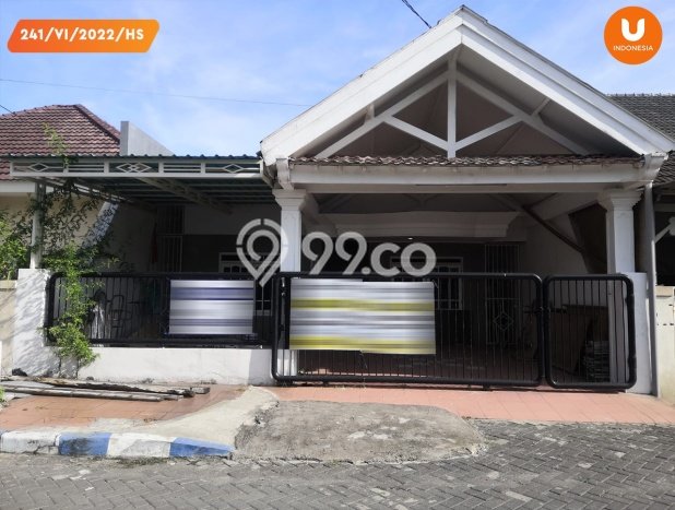 Rumah Strategis Modern Lb 170m2 di Waru, Sidoarjo Rumah Strategis Modern Lb 170m2 di Waru, Sidoarjo