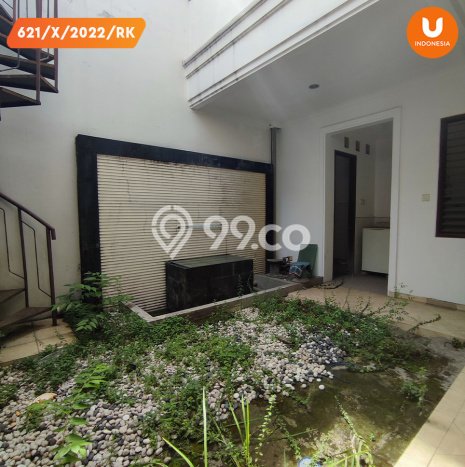 Dijual Rumah Premium dengan Fasilitas Sekitar Lengkap di Wiyung, Surabaya Dijual Rumah Premium dengan Fasilitas Sekitar Lengkap di Wiyung, Surabaya