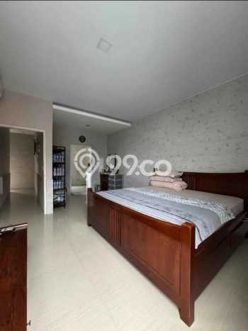 Rumah Elit LB 238m2 Siap Huni Desain Elegan di Kerobokan, Badung Rumah Elit LB 238m2 Siap Huni Desain Elegan di Kerobokan, Badung