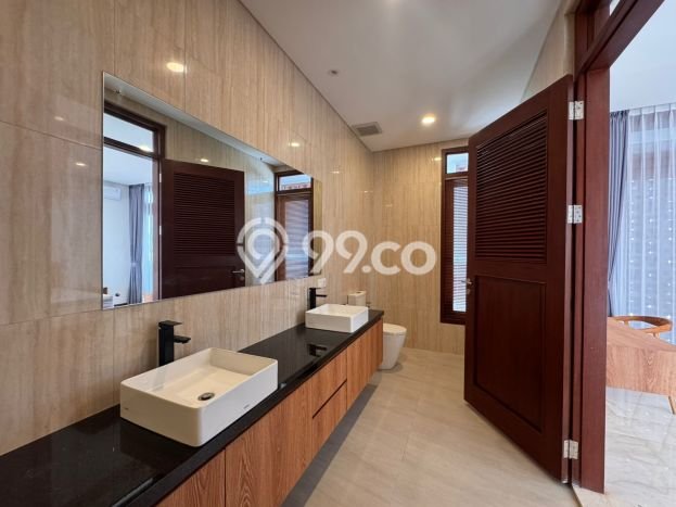 Jual Rumah Mewah Elegan Dengan View Cantik di Pererenan, Badung Jual Rumah Mewah Elegan Dengan View Cantik di Pererenan, Badung