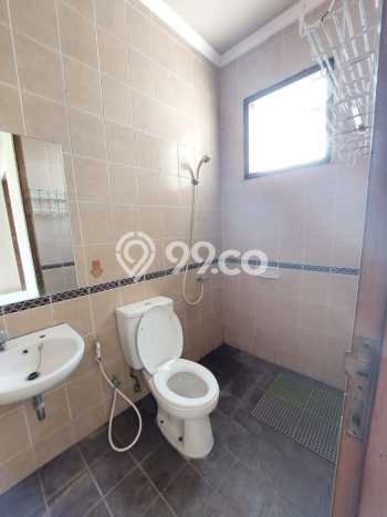 Rumah Terawat di BSD, Tangerang, Luas 162m² Bangunan 137m² DIJUAL CEPAT! Rumah Terawat di BSD, Tangerang, Luas 162m² Bangunan 137m² DIJUAL CEPAT!