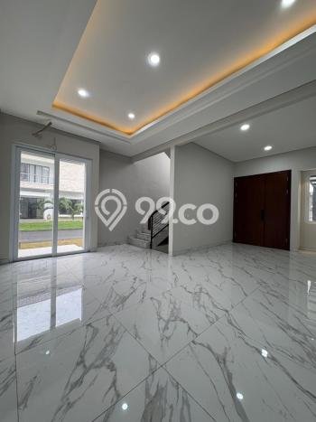 Rumah Elit LB 225m2 Siap Huni Desain Elegan di BSD The Icon, Tangerang Rumah Elit LB 225m2 Siap Huni Desain Elegan di BSD The Icon, Tangerang