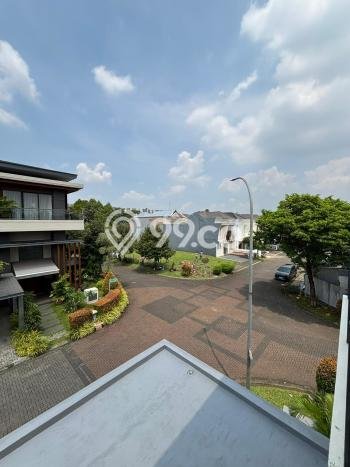 Jual Rumah Mewah Megah Dengan View Eksklusif di BSD Green Wich, Tangerang Jual Rumah Mewah Megah Dengan View Eksklusif di BSD Green Wich, Tangerang