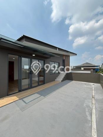 Jual Rumah Mewah Megah Dengan View Eksklusif di BSD Green Wich, Tangerang Jual Rumah Mewah Megah Dengan View Eksklusif di BSD Green Wich, Tangerang