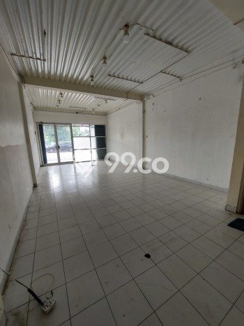 Ruko di Cisauk, Luas 120m², For Rent, Area Bisnis, Ready Untuk Dihuni Ruko di Cisauk, Luas 120m², For Rent, Area Bisnis, Ready Untuk Dihuni
