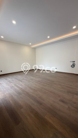 Dijual Rumah Premium dengan Fasilitas Sekitar Lengkap di BSD, Tangerang Selatan Dijual Rumah Premium dengan Fasilitas Sekitar Lengkap di BSD, Tangerang Selatan