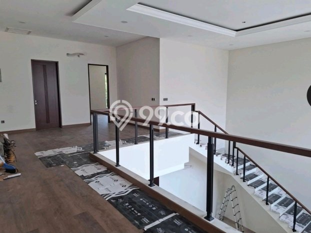 Dijual Rumah Premium dengan Fasilitas Sekitar Lengkap di BSD, Tangerang Selatan Dijual Rumah Premium dengan Fasilitas Sekitar Lengkap di BSD, Tangerang Selatan
