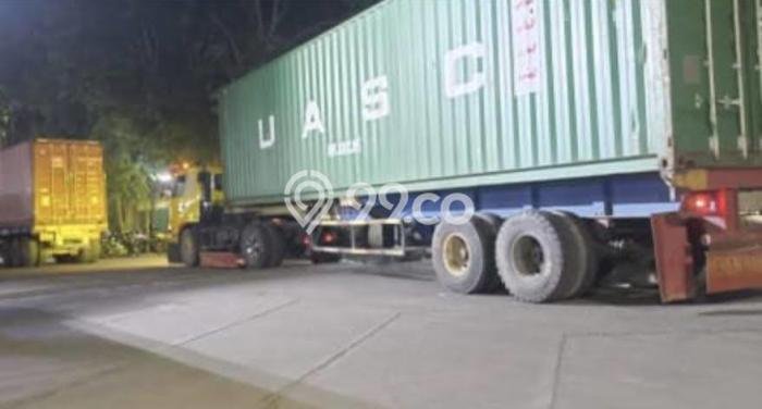 Untuk Dijual! Gudang di Kedaung Tangerang LT 2972m2 / LB 660m2 Kawasan Bisnis Untuk Dijual! Gudang di Kedaung Tangerang LT 2972m2 / LB 660m2 Kawasan Bisnis