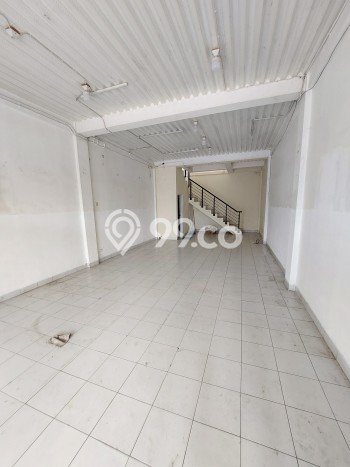 Ruko di Cisauk, Luas 120m², For Rent, Area Bisnis, Ready Untuk Dihuni Ruko di Cisauk, Luas 120m², For Rent, Area Bisnis, Ready Untuk Dihuni