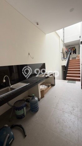 Dijual Rumah Premium dengan Fasilitas Sekitar Lengkap di BSD, Tangerang Selatan Dijual Rumah Premium dengan Fasilitas Sekitar Lengkap di BSD, Tangerang Selatan