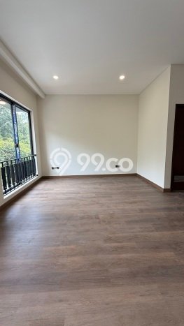 Dijual Rumah Premium dengan Fasilitas Sekitar Lengkap di BSD, Tangerang Selatan Dijual Rumah Premium dengan Fasilitas Sekitar Lengkap di BSD, Tangerang Selatan