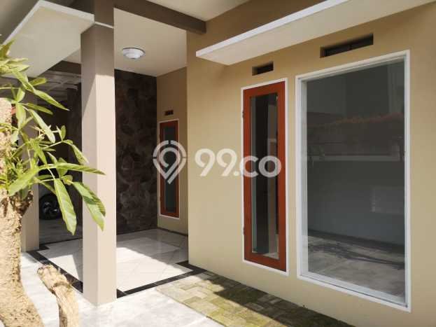 Dijual Cepat Rumah Bagus Siap Huni LB 160m2 di Cimahi Utara, Cimahi Dijual Cepat Rumah Bagus Siap Huni LB 160m2 di Cimahi Utara, Cimahi