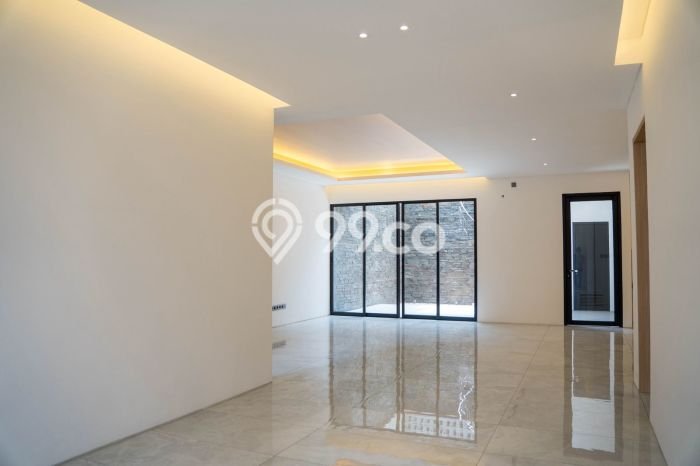 For Sale! Luxury House LT 200m2 Desain Modern di Mekar Wangi For Sale! Luxury House LT 200m2 Desain Modern di Mekar Wangi