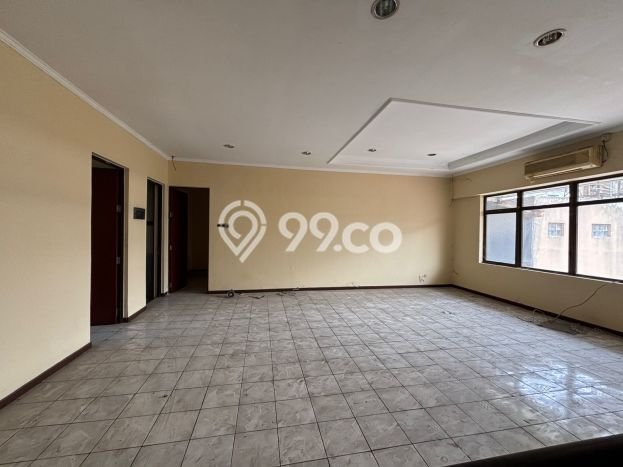 SEWA TERBAIK! Ruko Kawasan Batununggal, Luas 250m2m², Kawasan Berkembang, Ready Pakai SEWA TERBAIK! Ruko Kawasan Batununggal, Luas 250m2m², Kawasan Berkembang, Ready Pakai
