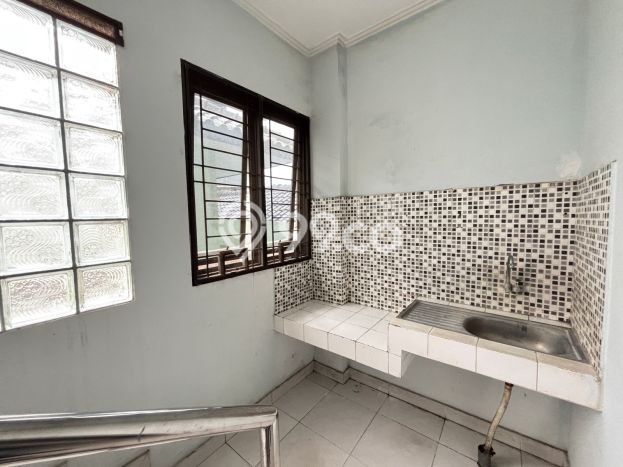 Ruko di Cijerah, Luas 168m2m², Posisi Jalan Utama Ruko di Cijerah, Luas 168m2m², Posisi Jalan Utama