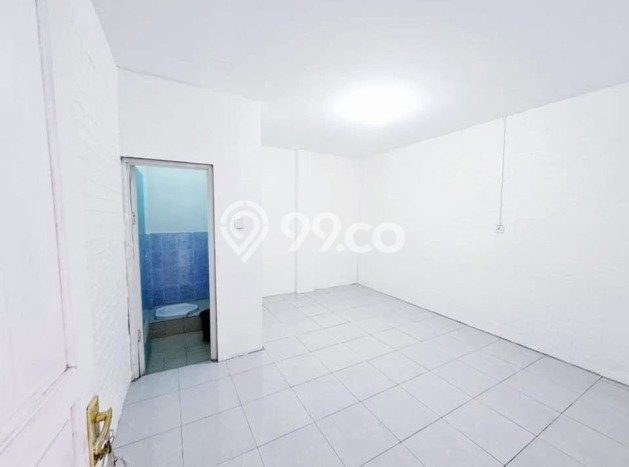 Kost Dijual Lokasi Kiaracondong, Bandung, Spesifikasi 10 Kamar Tidur dan Luas 220m2 Kost Dijual Lokasi Kiaracondong, Bandung, Spesifikasi 10 Kamar Tidur dan Luas 220m2