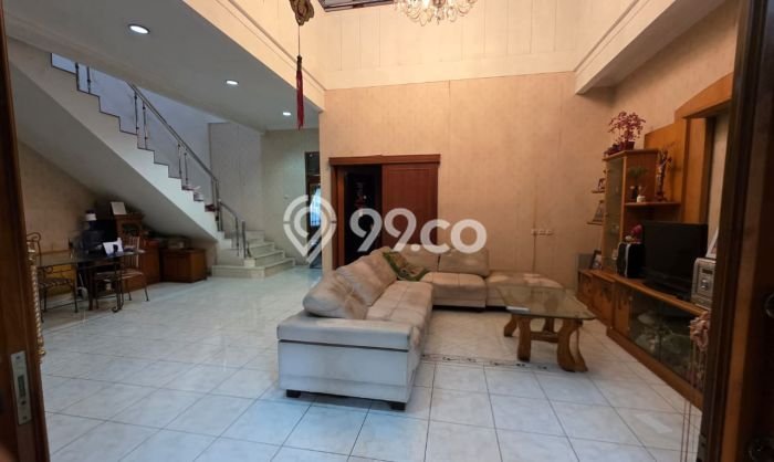 For Sale! Premium House LT 256m2 Desain Modern di Mekar Wangi For Sale! Premium House LT 256m2 Desain Modern di Mekar Wangi