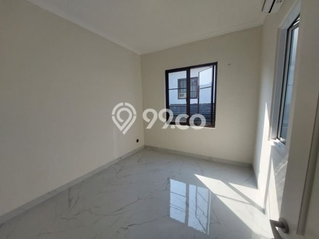 Rumah Elit LB 260m2 Siap Pakai Desain Elegan di BSD, Tangerang Rumah Elit LB 260m2 Siap Pakai Desain Elegan di BSD, Tangerang