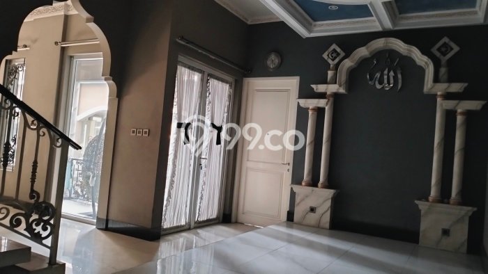 Dijual Hunian Mewah dengan Fasilitas Sekitar Lengkap di Kebayoran Lama, Jakarta Selatan Dijual Hunian Mewah dengan Fasilitas Sekitar Lengkap di Kebayoran Lama, Jakarta Selatan