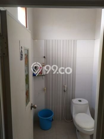 Rumah Strategis Minimalis Lb 160m2 di Beji, Depok Rumah Strategis Minimalis Lb 160m2 di Beji, Depok