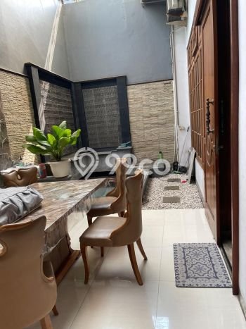 Dijual Rumah Premium dengan Fasilitas Sekitar Komplit di Pancoran Mas, Depok Dijual Rumah Premium dengan Fasilitas Sekitar Komplit di Pancoran Mas, Depok