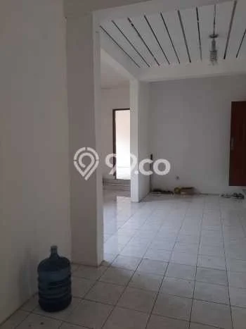 Lokasi strategis! Rumah siap huni disewakan di Pancoran Mas LB 121m2 Lokasi strategis! Rumah siap huni disewakan di Pancoran Mas LB 121m2