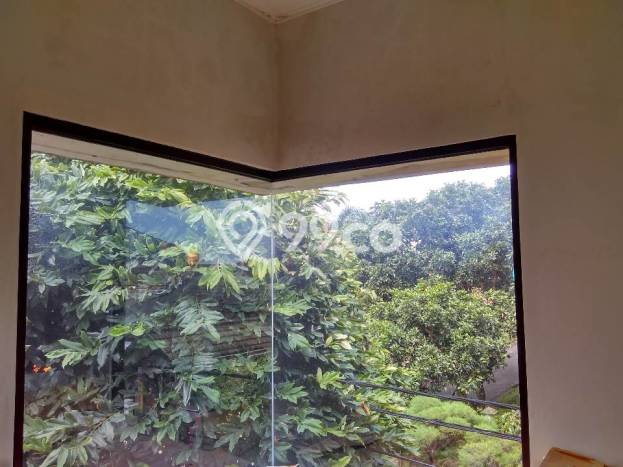 For Sale Rumah 5 Kamar Lokasi Strategis Nyaman dan Strategis di Sawangan For Sale Rumah 5 Kamar Lokasi Strategis Nyaman dan Strategis di Sawangan