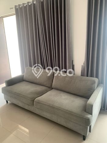 Disewakan! Rumah 3 Kamar Tidur &
2 Kamar Mandi di Pantai Indah Kapuk, Jakarta Utara Disewakan! Rumah 3 Kamar Tidur &
2 Kamar Mandi di Pantai Indah Kapuk, Jakarta Utara