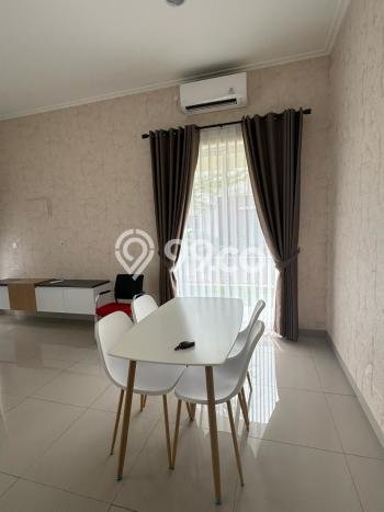 Disewakan! Rumah 3 Kamar Tidur &
3 Kamar Mandi di Pantai Indah Kapuk, Jakarta Utara Disewakan! Rumah 3 Kamar Tidur &
3 Kamar Mandi di Pantai Indah Kapuk, Jakarta Utara