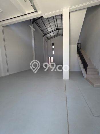 Unit Komersial Disewakan di Jakarta Utara Area Strategis Harga Kompetitif Unit Komersial Disewakan di Jakarta Utara Area Strategis Harga Kompetitif