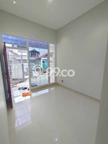 Dijual Rumah Eksklusif 3 KT di Taman Holis Indah, Bandung Dijual Rumah Eksklusif 3 KT di Taman Holis Indah, Bandung