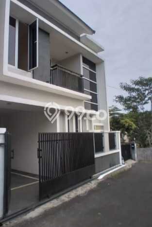 Rumah Modern 3 Kamar LT 80m2 di Gunung Batu Rumah Modern 3 Kamar LT 80m2 di Gunung Batu
