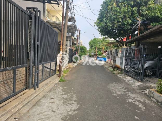Rumah Modern 4 KT di Bojong Indah Jakarta Barat Unfurnished Rumah Modern 4 KT di Bojong Indah Jakarta Barat Unfurnished