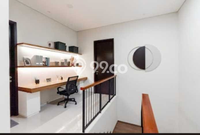 Jual Rumah Luas Elegan Dengan View Cantik di Duri Kosambi, Jakarta Barat Jual Rumah Luas Elegan Dengan View Cantik di Duri Kosambi, Jakarta Barat