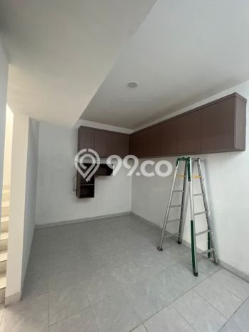 Rumah di Jakarta Barat Kondisi Bagus Minimalis Dekat Fasilitas Umum Rumah di Jakarta Barat Kondisi Bagus Minimalis Dekat Fasilitas Umum