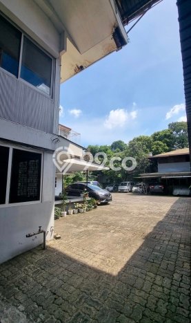 For Sale! Luxury House LT 1750m2 Desain Modern di Kuningan For Sale! Luxury House LT 1750m2 Desain Modern di Kuningan