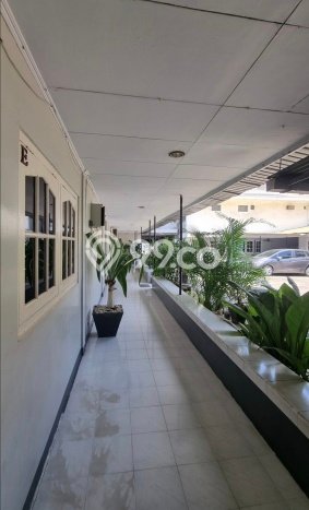For Sale! Luxury House LT 1750m2 Desain Modern di Kuningan For Sale! Luxury House LT 1750m2 Desain Modern di Kuningan