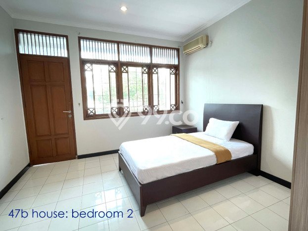Disewakan! Rumah 4 Kamar Tidur &
3 Kamar Mandi di Mega Kuningan, Jakarta Selatan Disewakan! Rumah 4 Kamar Tidur &
3 Kamar Mandi di Mega Kuningan, Jakarta Selatan